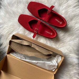 Vivaia Square-Toe Mary-Jane in Ruby Red